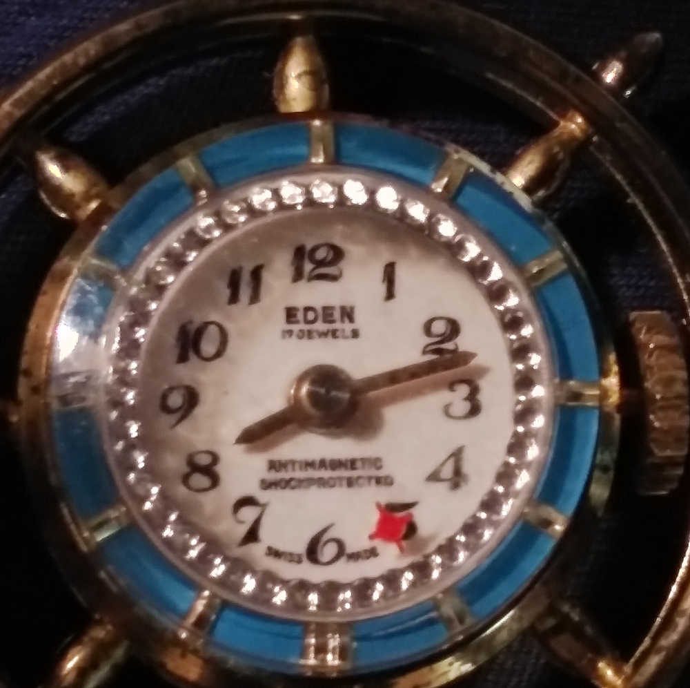 Eden 17 jewels automatic pocket watches. Swiss made.